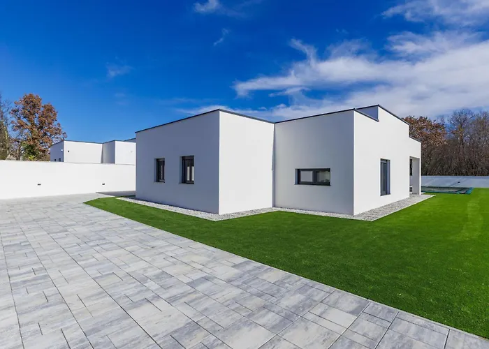 Villa Jagoda By Interhome Ladici