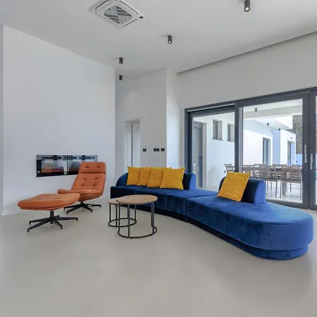 Jagoda By Interhome Ladici
