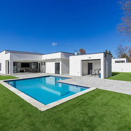 Jagoda By Interhome Villa *