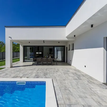 Jagoda By Interhome فيلة